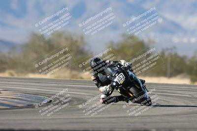 media/Dec-07-2025-CVMA (Sun) [[3e7d2de5dc]]/Race 12- Formula 40 MW and LW/